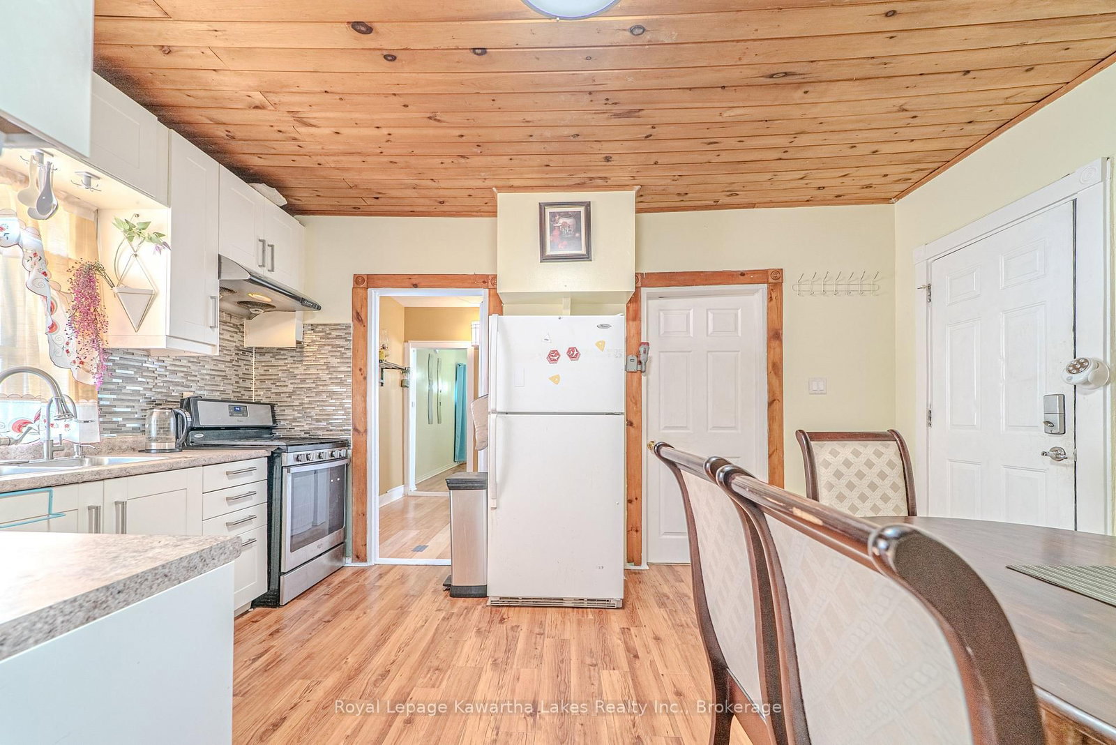 36 Melbourne Street W • Kawartha Lakes, ON photo 20