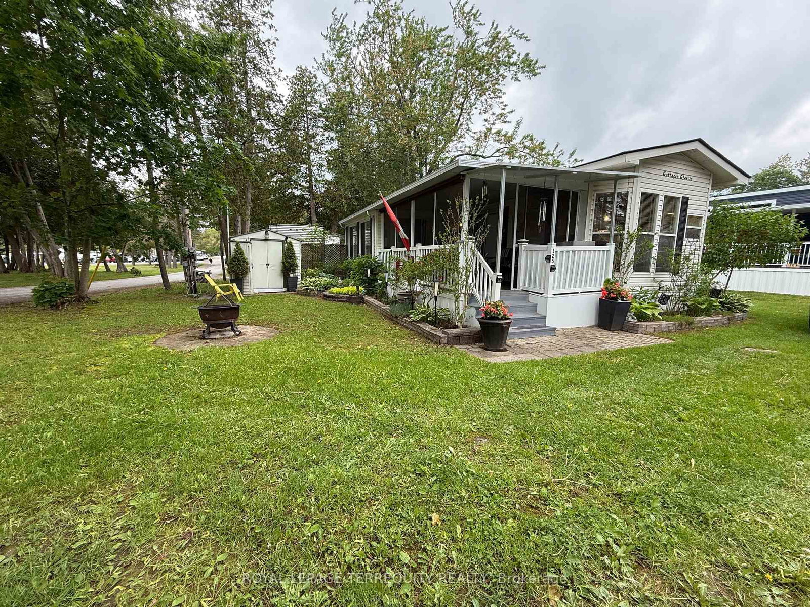 125 Bass • Selwyn, ON photo 2