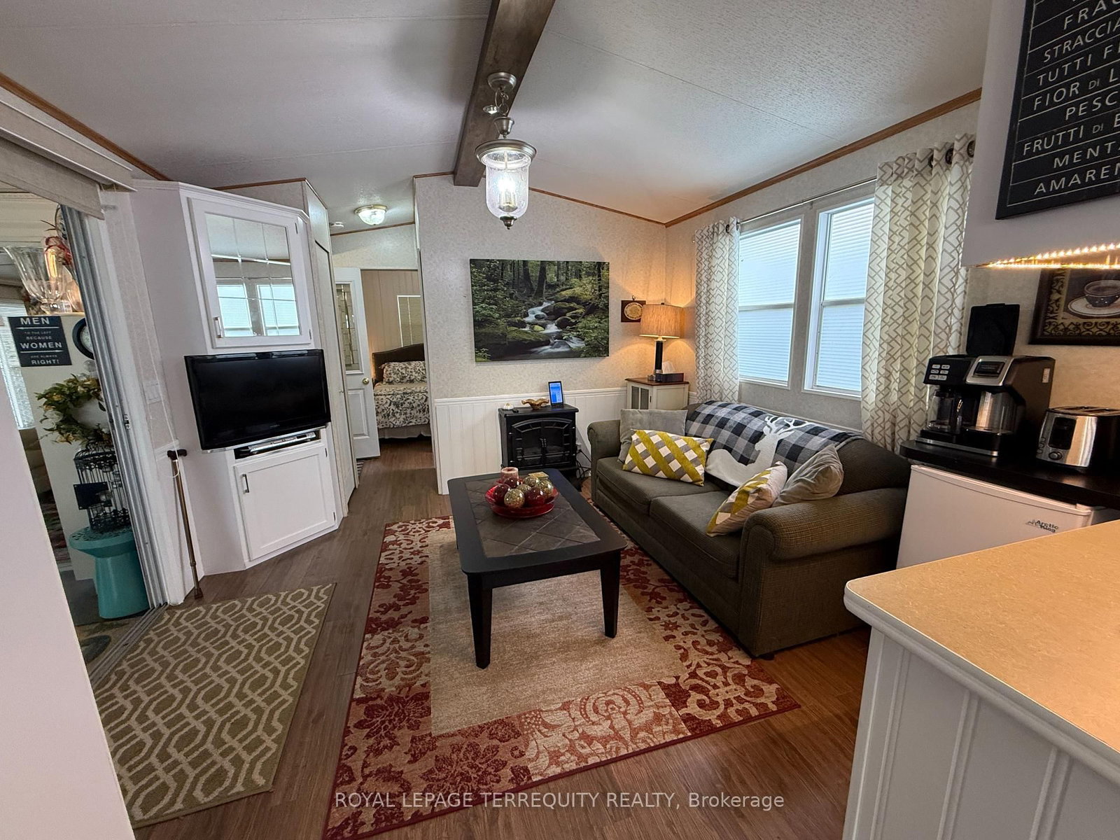 125 Bass • Selwyn, ON photo 9