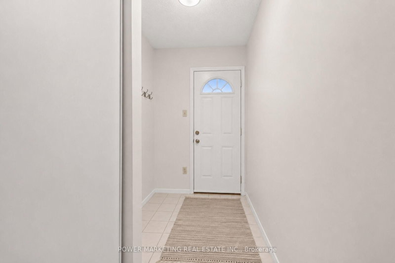 95 - 3415 UPLANDS Drive
