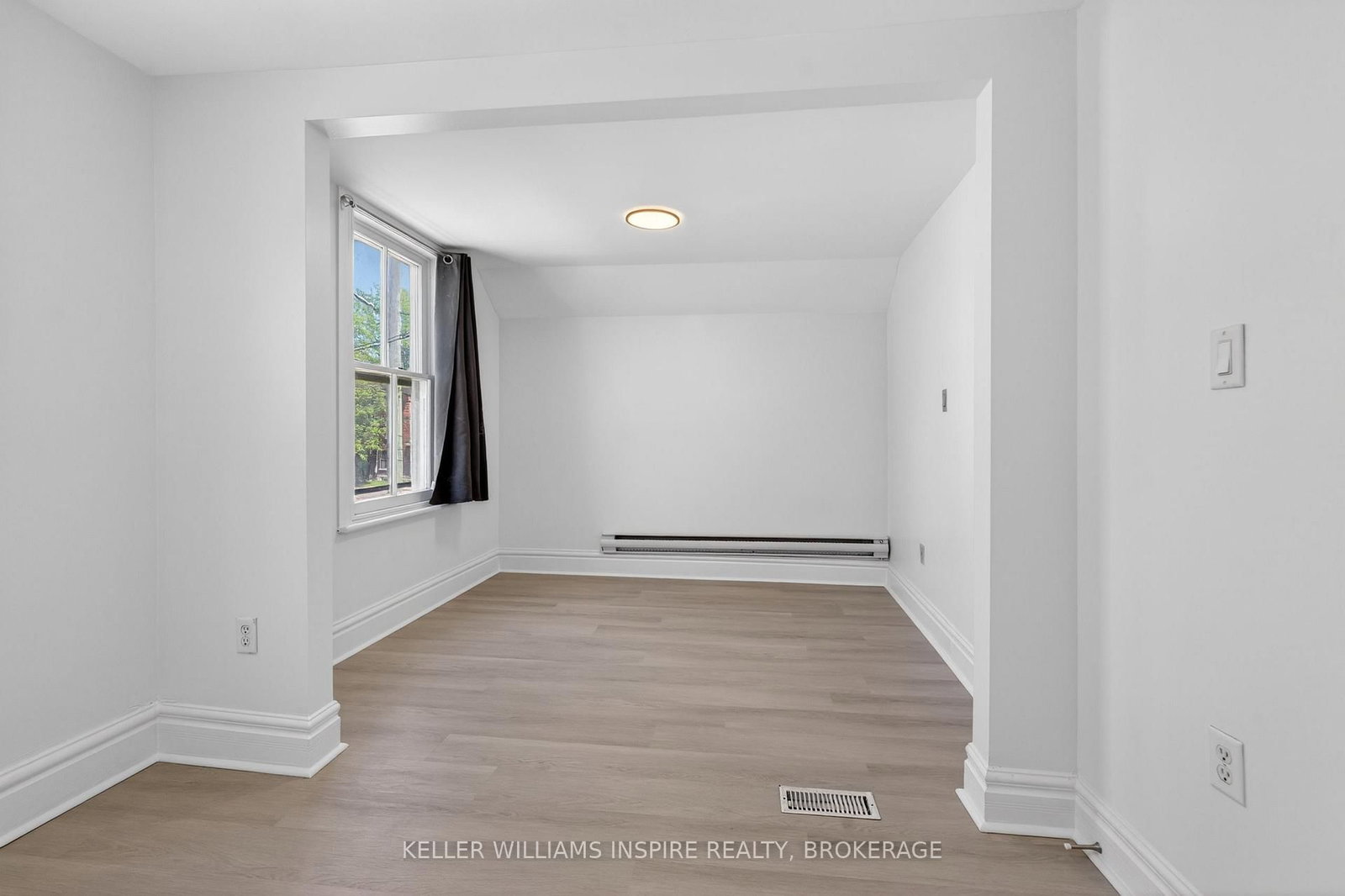 512 Johnson Street • Kingston, ON photo 16