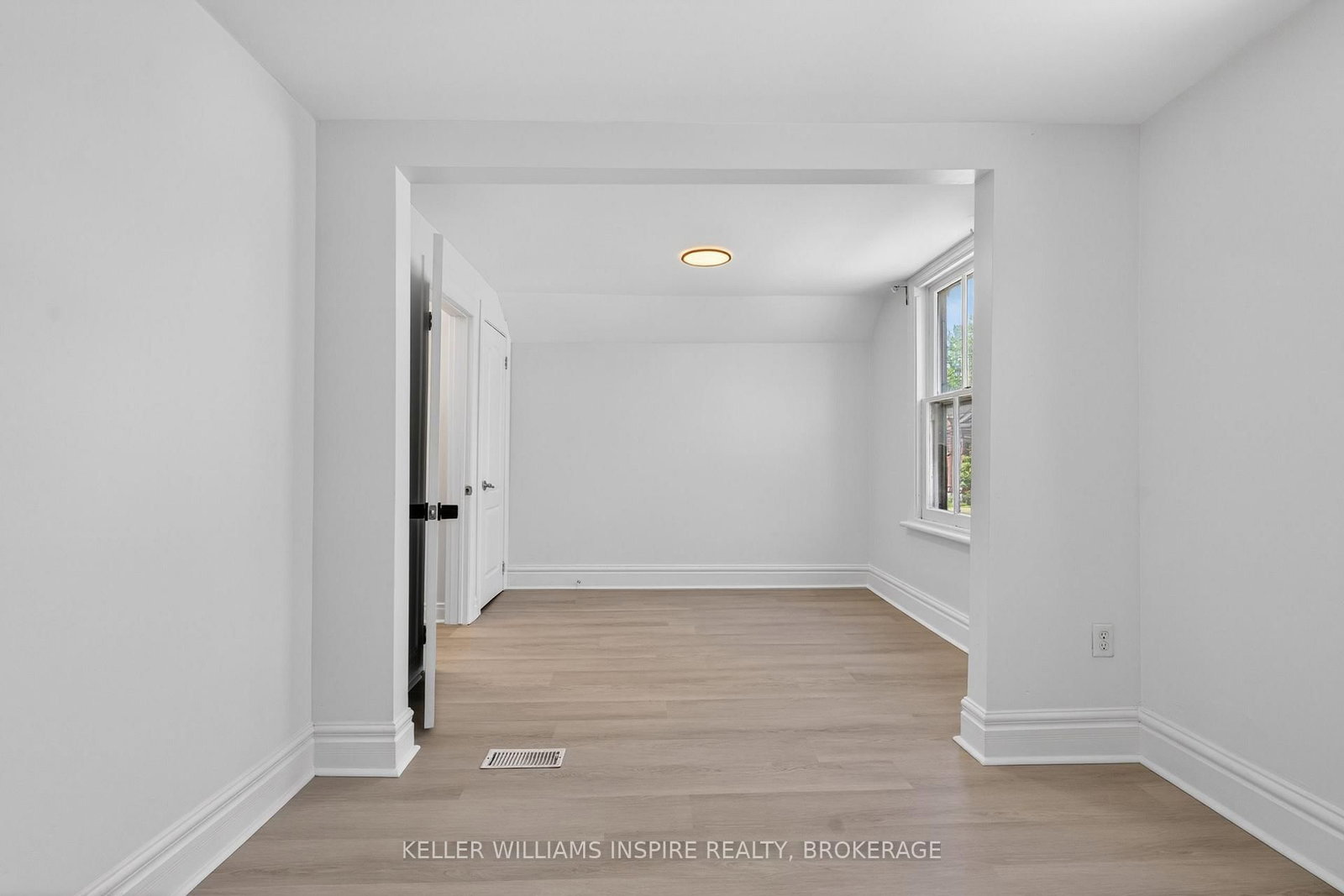 512 Johnson Street • Kingston, ON photo 19
