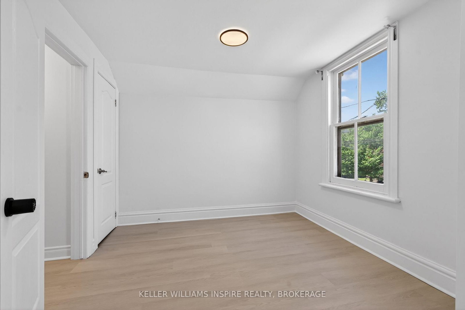 512 Johnson Street • Kingston, ON photo 20