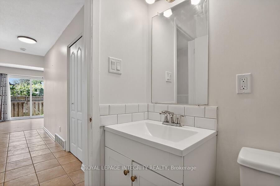 427 Moodie Dr, Ottawa, view 13