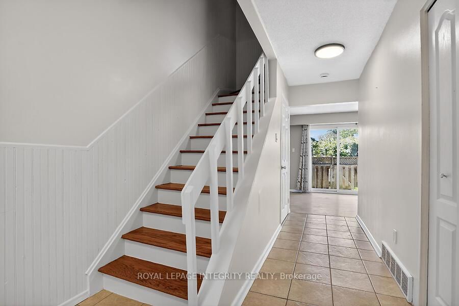 427 Moodie Dr, Ottawa, view 14