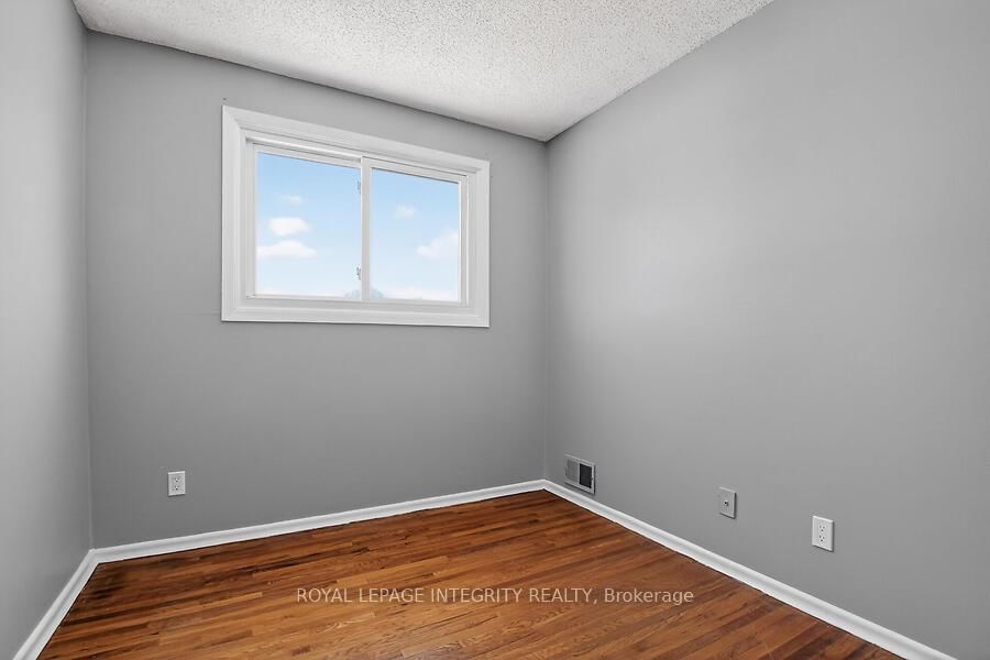 427 Moodie Dr, Ottawa, view 20