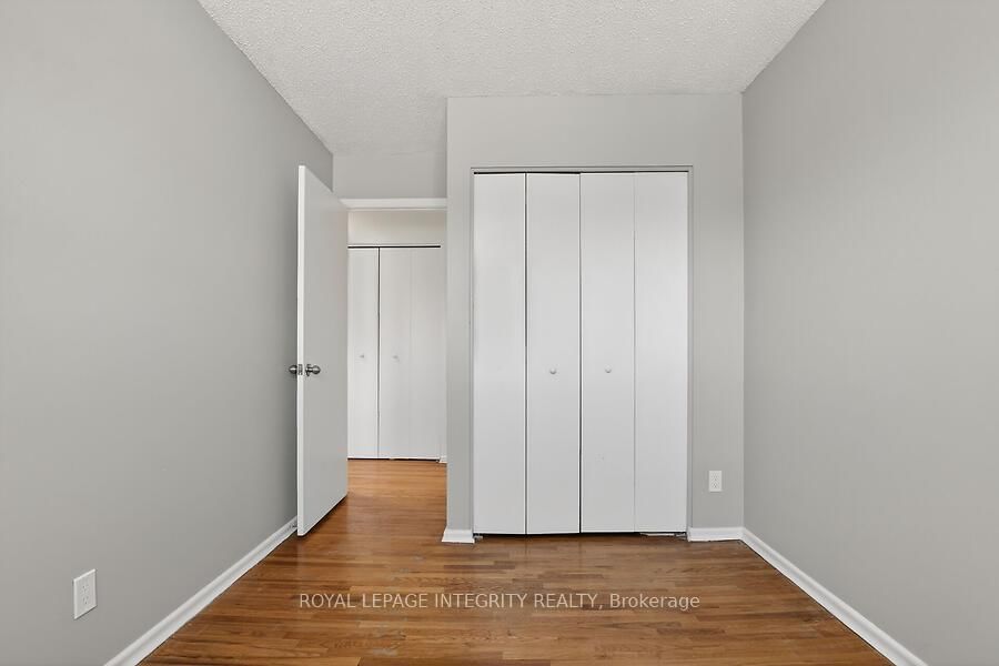427 Moodie Dr, Ottawa, view 21