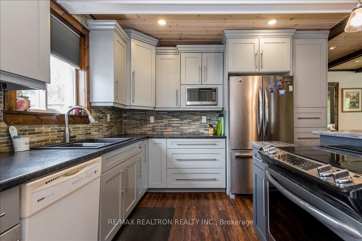 45 Joseph Street • Georgian Bay, ON photo 10