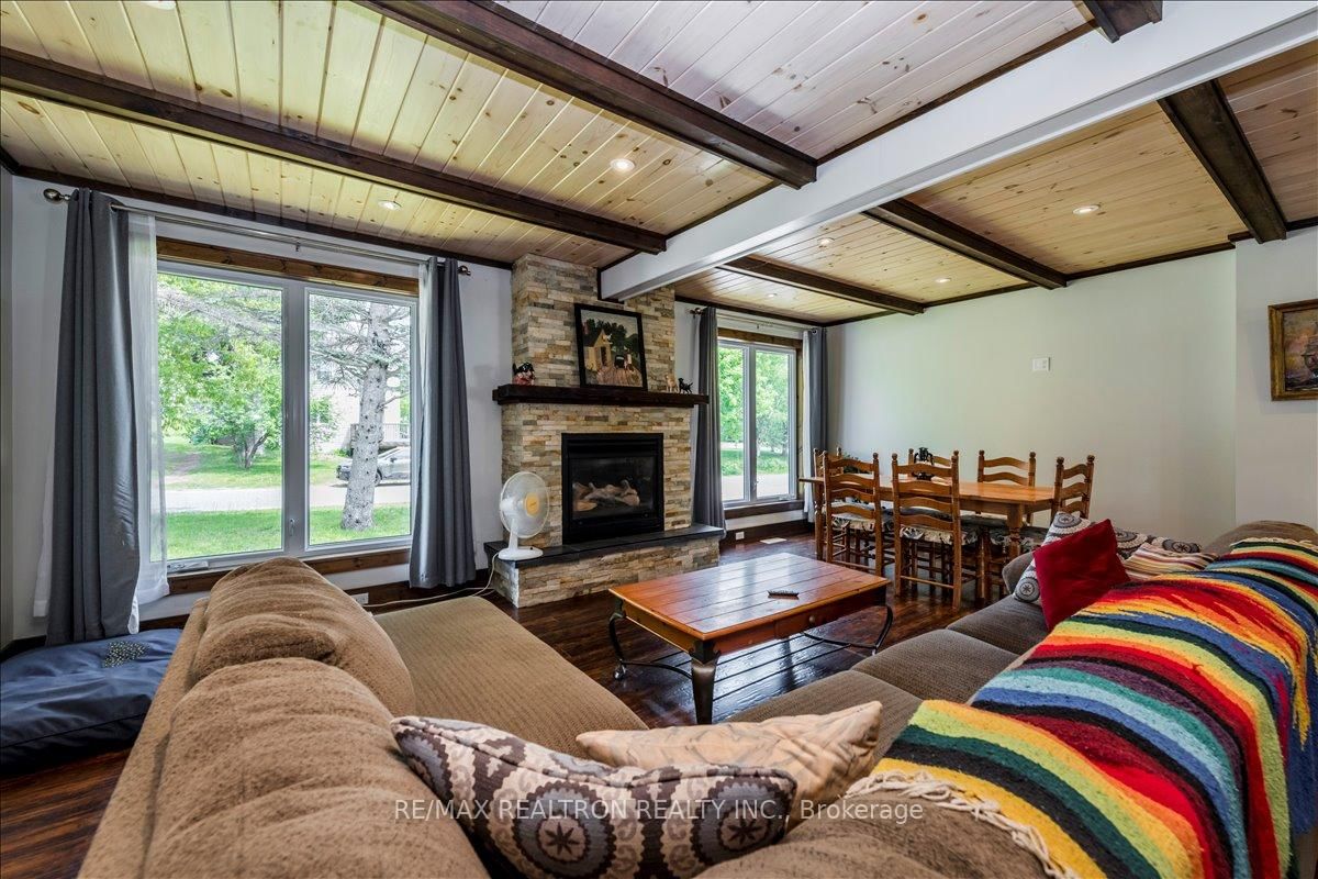 45 Joseph Street • Georgian Bay, ON photo 5