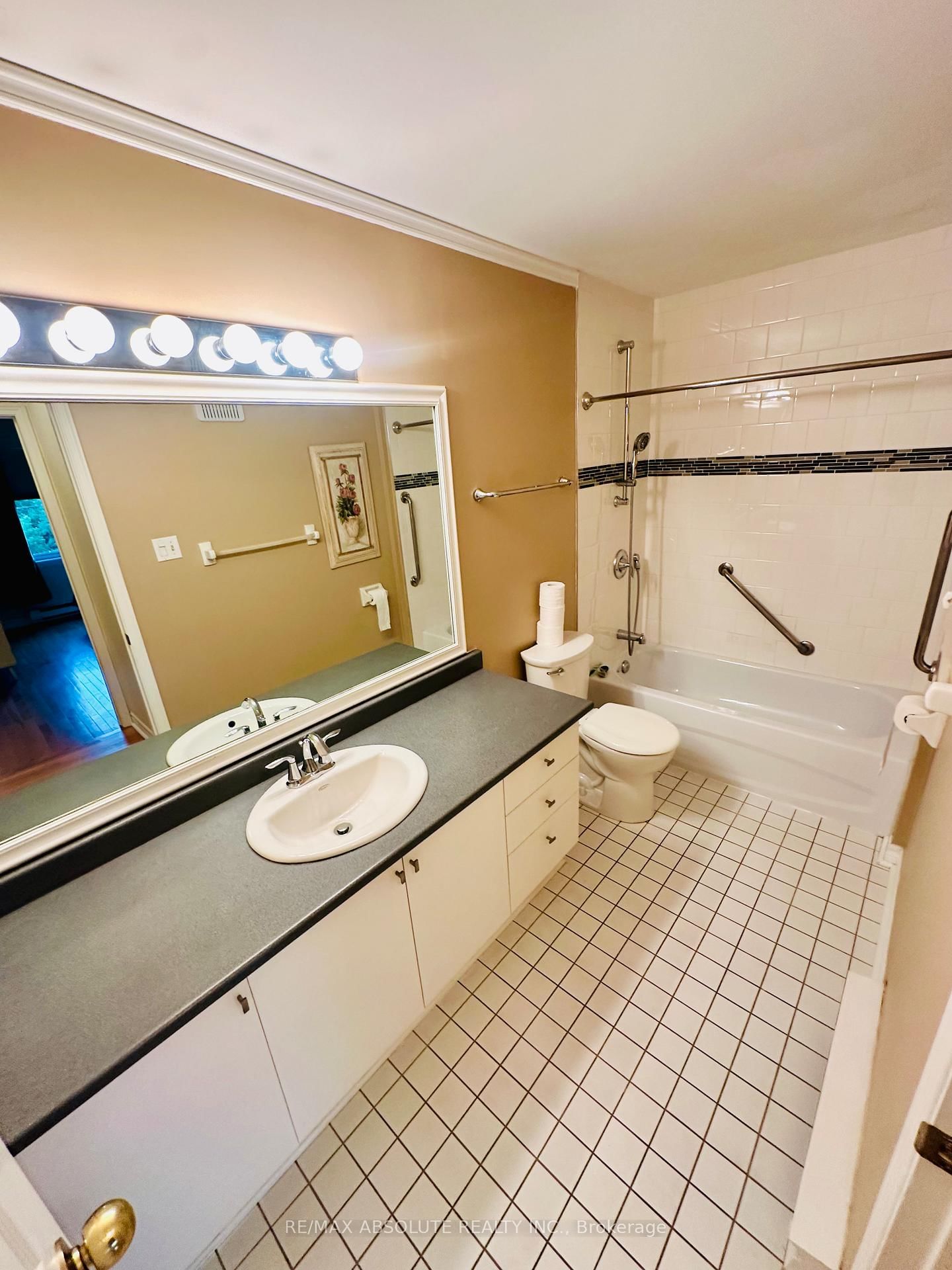 61 Jack Crescent • #310 • Arnprior, ON photo 6