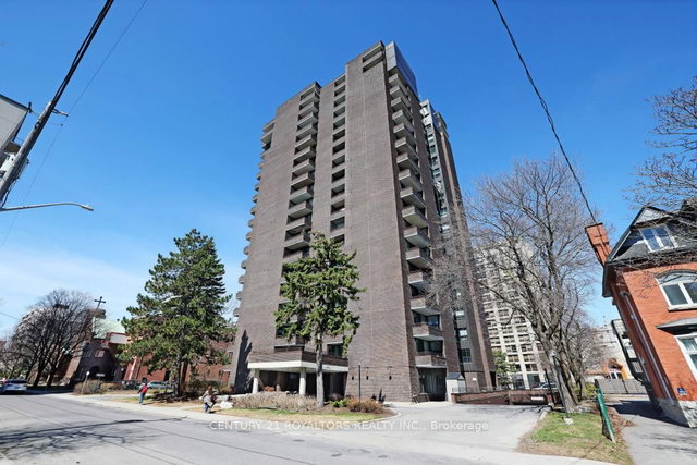 1602 - 71 Somerset Street W
