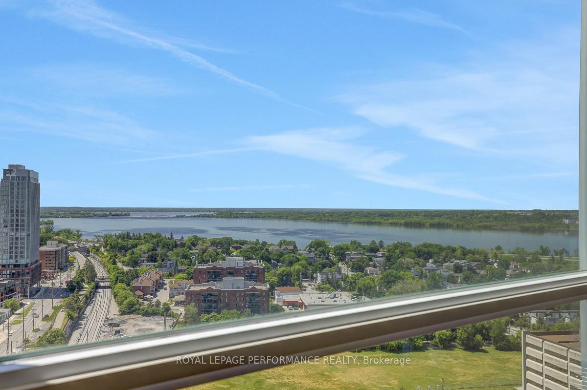 38 Metropole Private • #2101 • Ottawa, ON photo 10