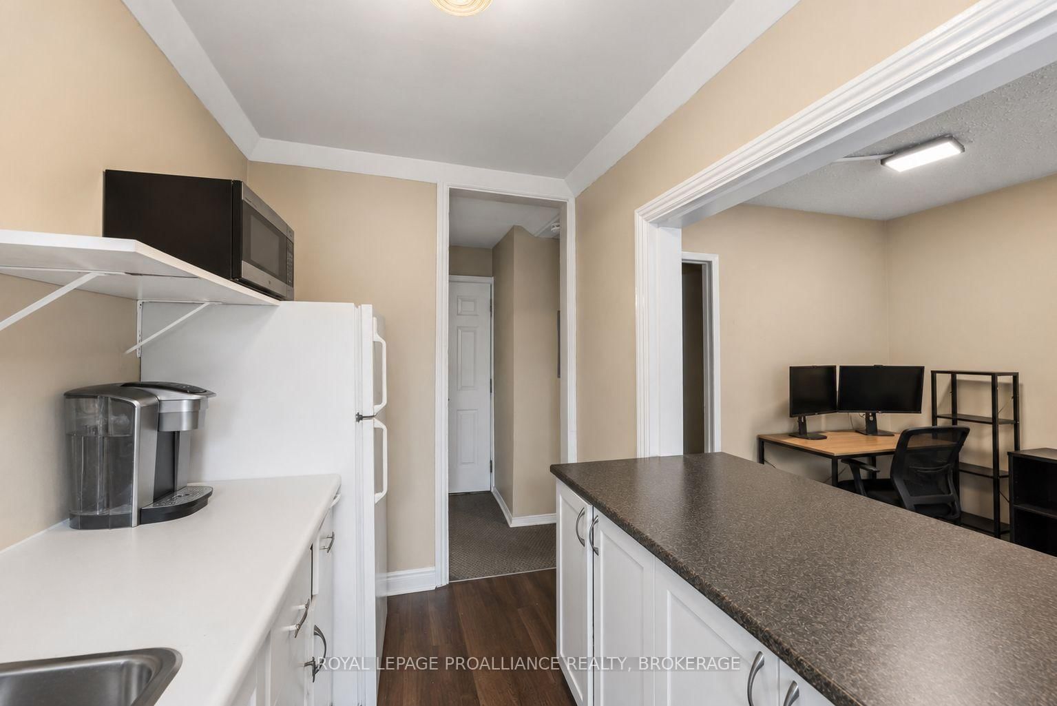 325 Johnson Street • Kingston, ON photo 33