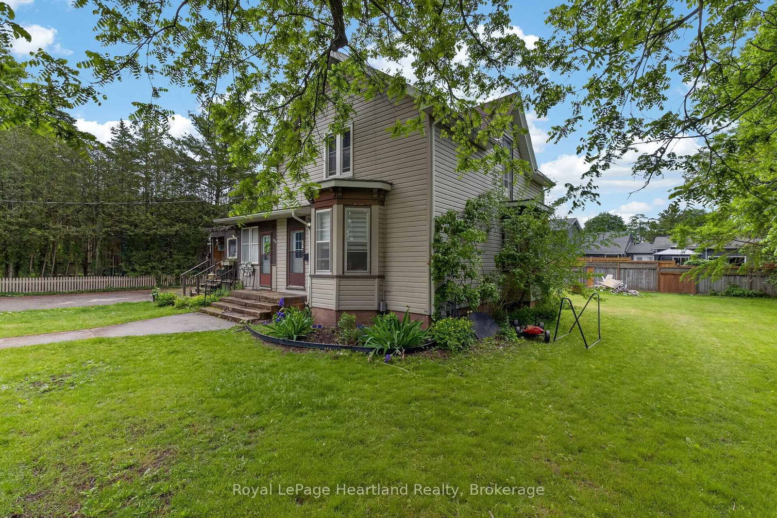 179 Lighthouse Street W • Goderich, ON photo 5