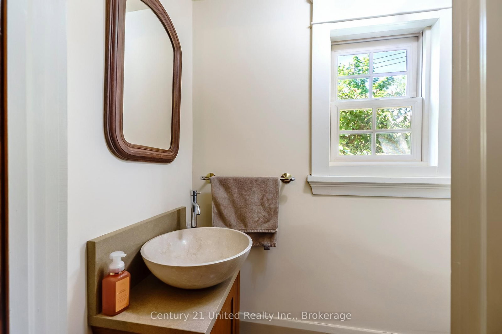 408 Belmont Avenue • Peterborough, ON photo 24