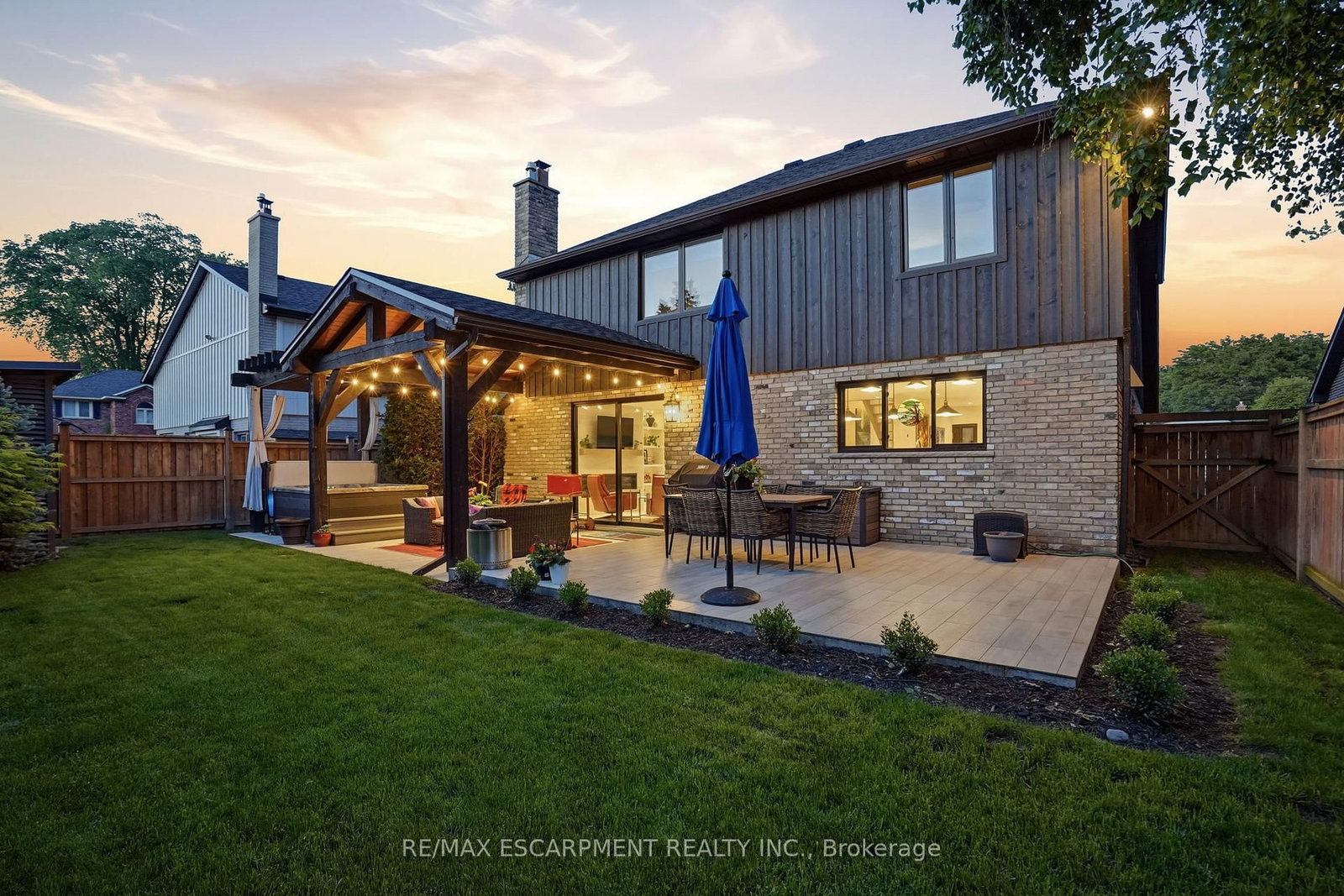 617 Grays Road • Hamilton, ON photo 5