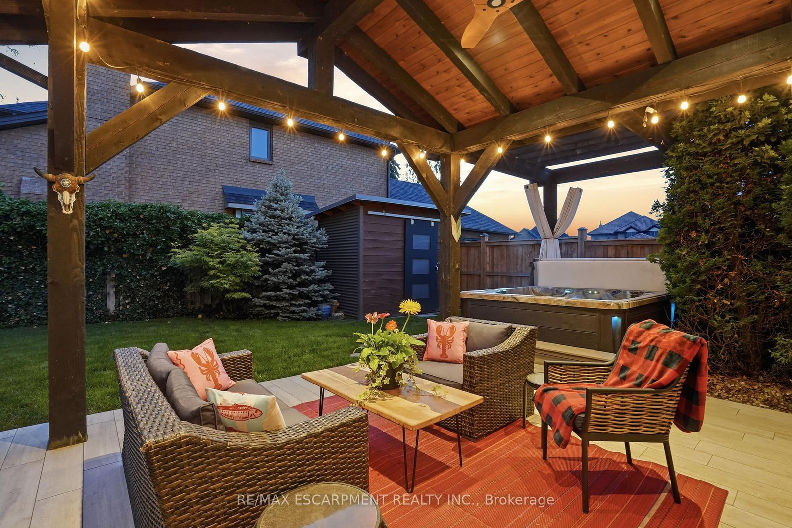 617 Grays Road • Hamilton, ON photo 8