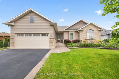 30 Drummond Crescent
