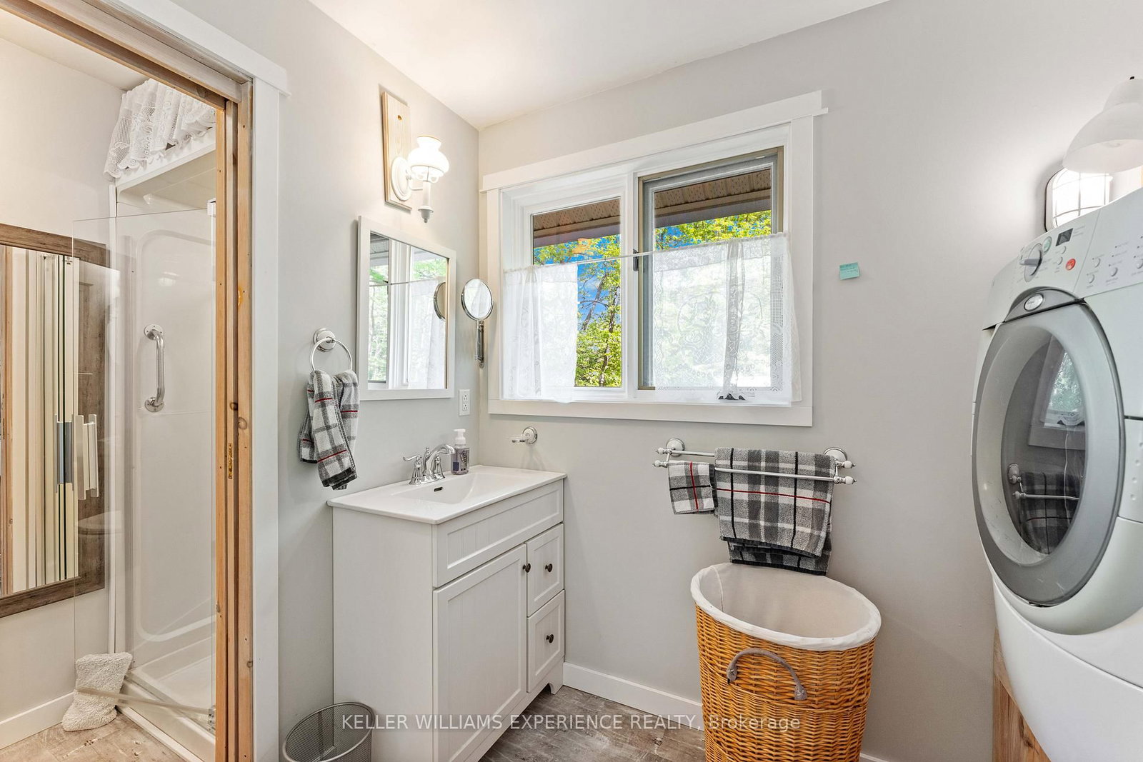 55 Mary Lake Crescent • Huntsville, ON photo 19