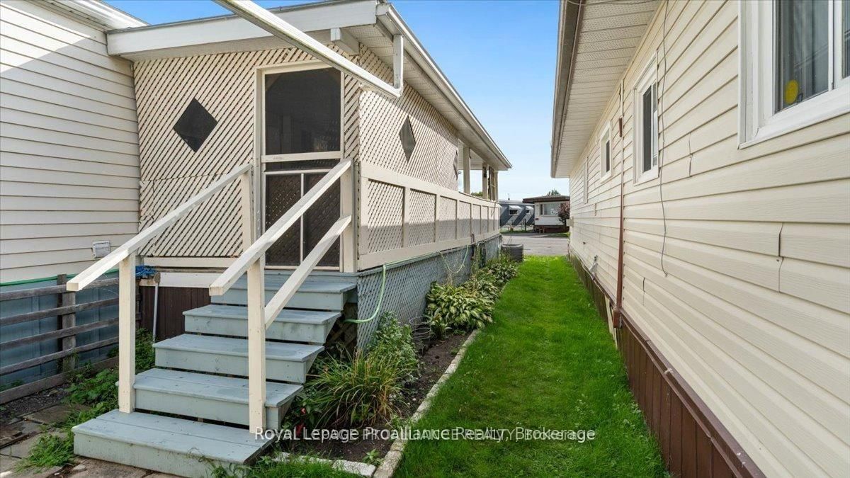 311 Dundas Street E • #18 • Quinte West, ON photo 27