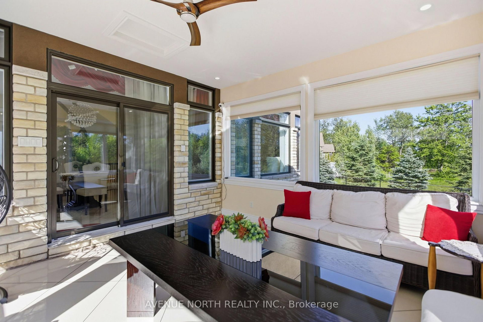 699 Ballycastle Crescent • Ottawa, ON photo 22