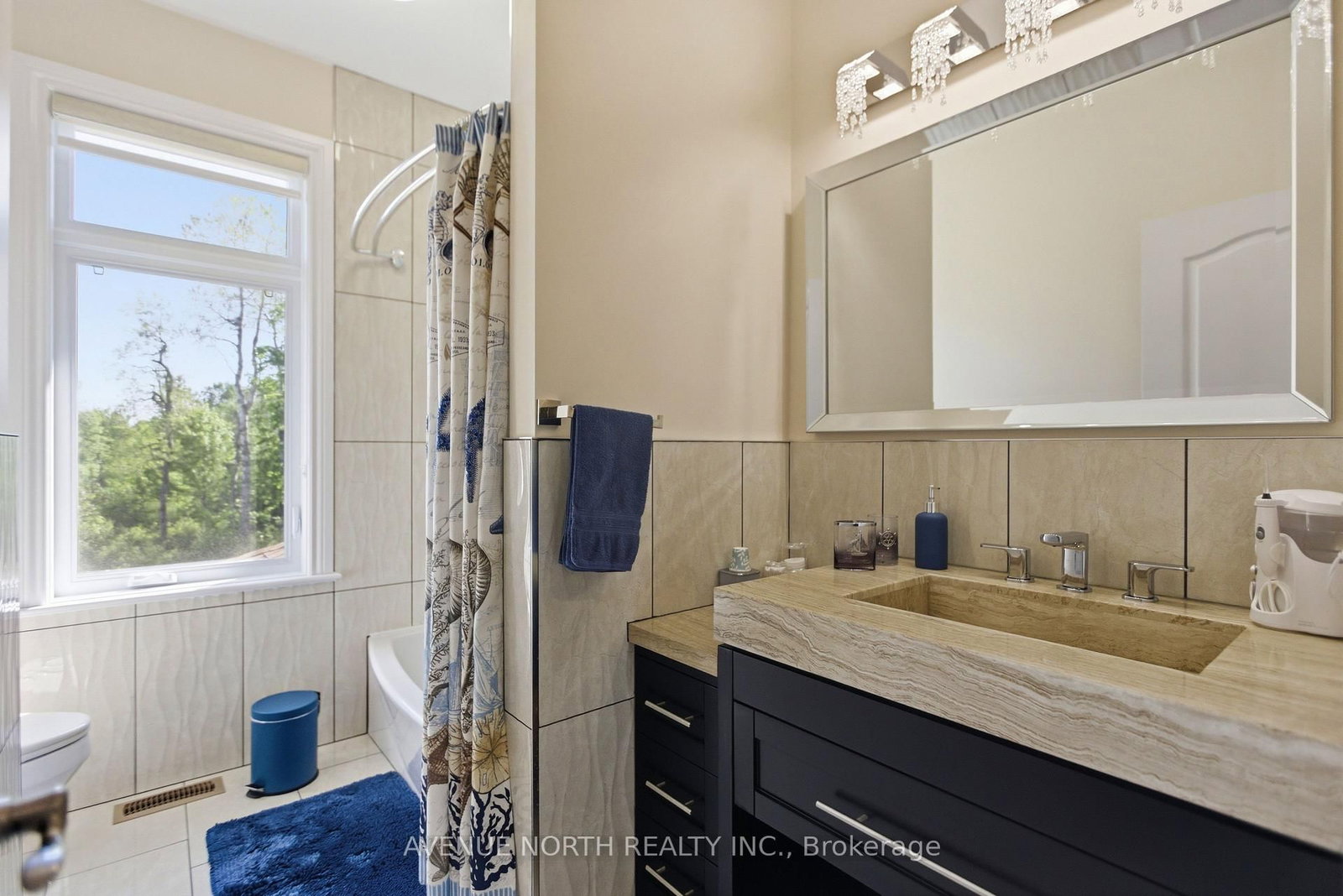 699 Ballycastle Crescent • Ottawa, ON photo 35