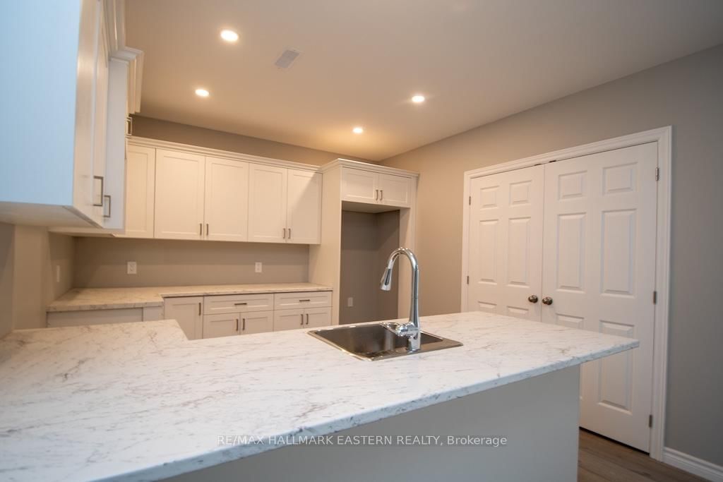 1864 Lakehurst Road • Trent Lakes, ON photo 2