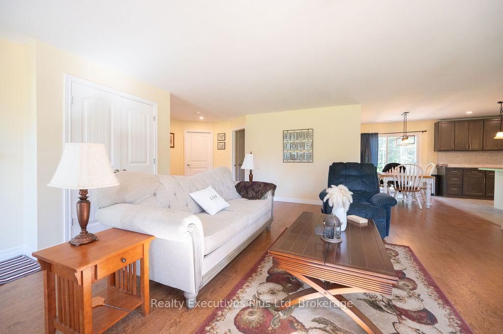 387 BRENNAN'S Road • Joly, ON photo 36