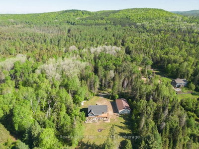 387 BRENNAN'S Road • Joly, ON photo 7