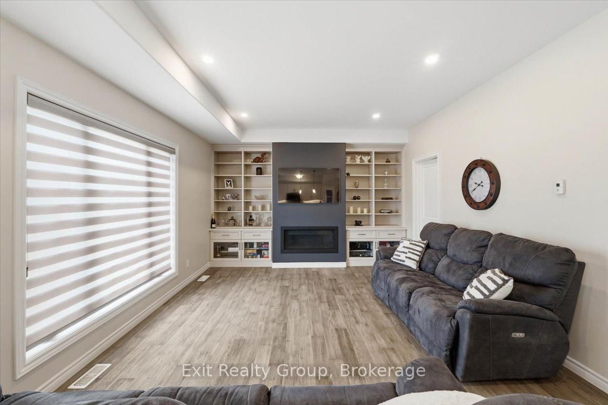 55 Stonecrest Boulevard • Quinte West, ON photo 17