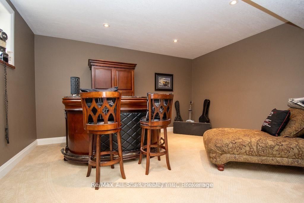 15 Rustlewood Avenue • Kawartha Lakes, ON photo 28
