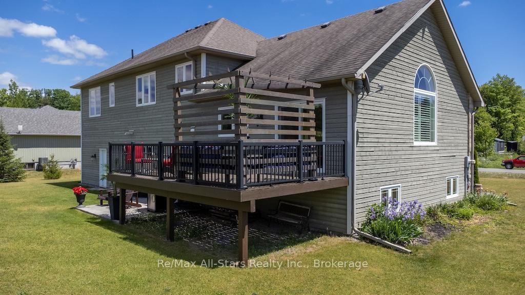 15 Rustlewood Avenue • Kawartha Lakes, ON photo 33