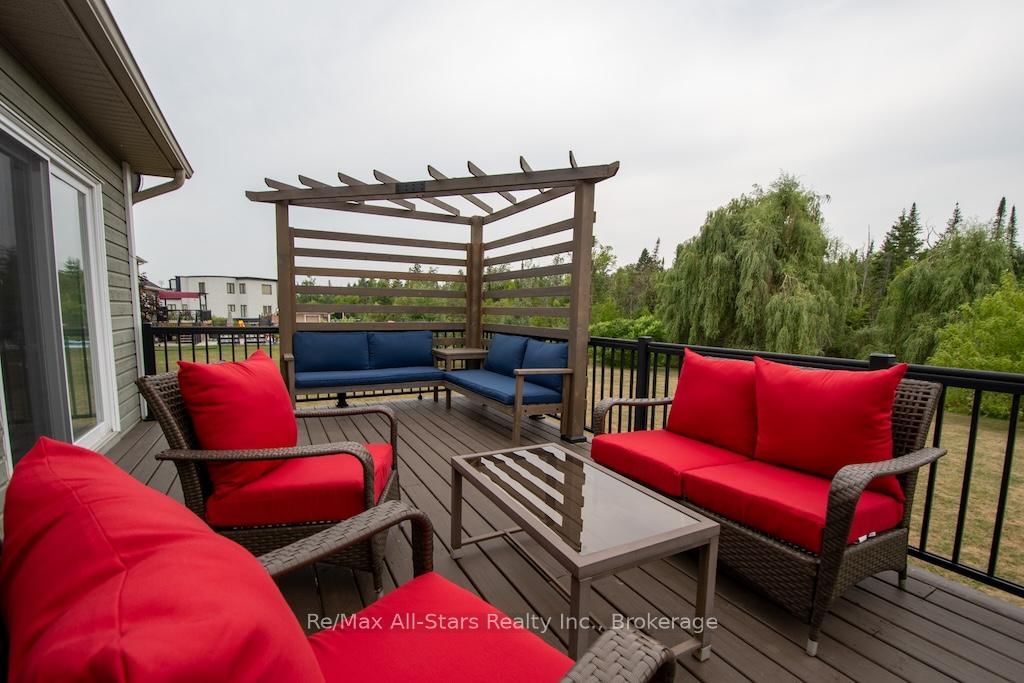 15 Rustlewood Avenue • Kawartha Lakes, ON photo 34