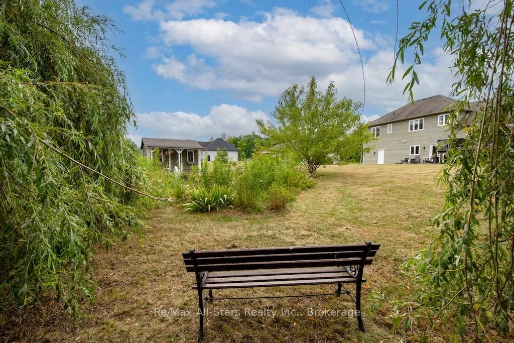 15 Rustlewood Avenue • Kawartha Lakes, ON photo 36