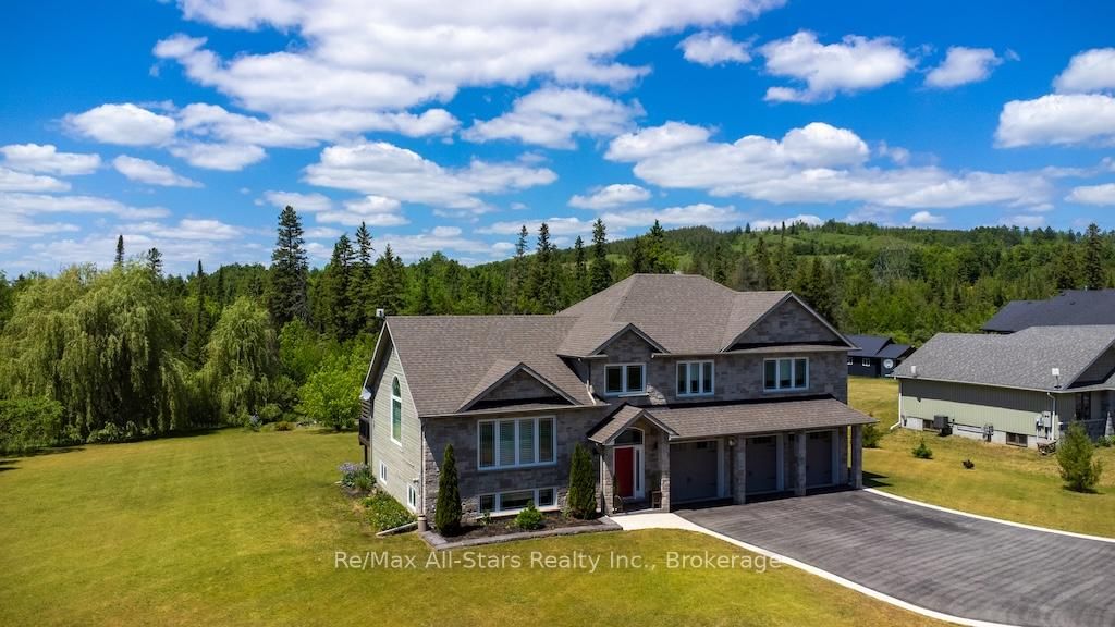 15 Rustlewood Avenue • Kawartha Lakes, ON photo 48