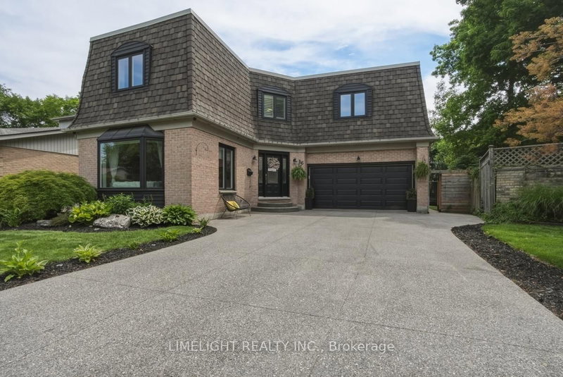 16 Lindbrook Court, London North