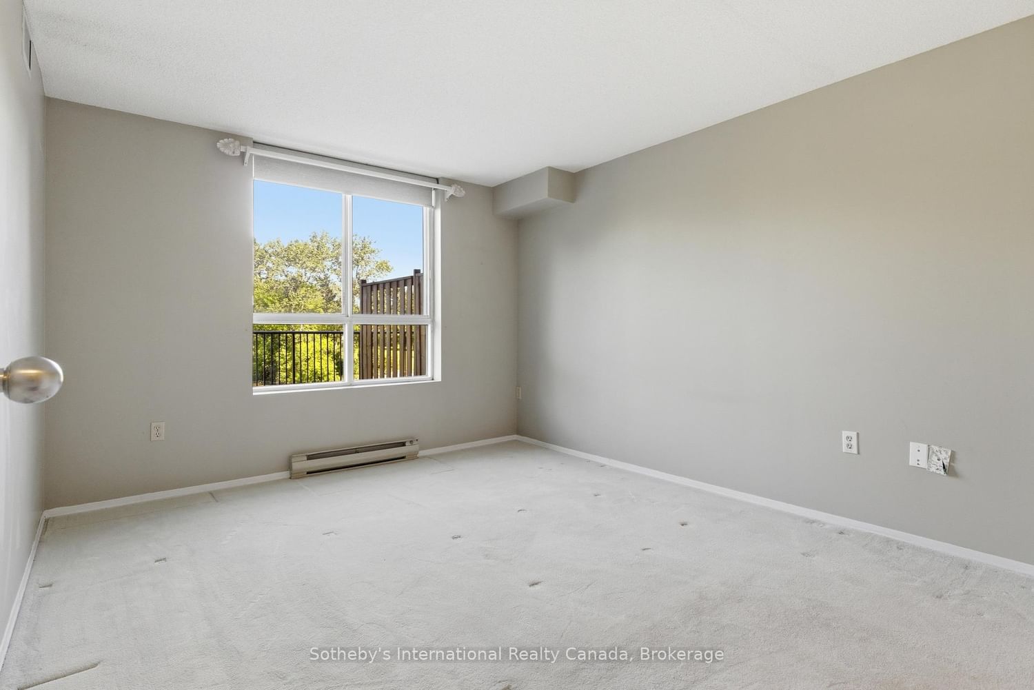 30 Blue Springs Drive • #102 • Waterloo, ON photo 12