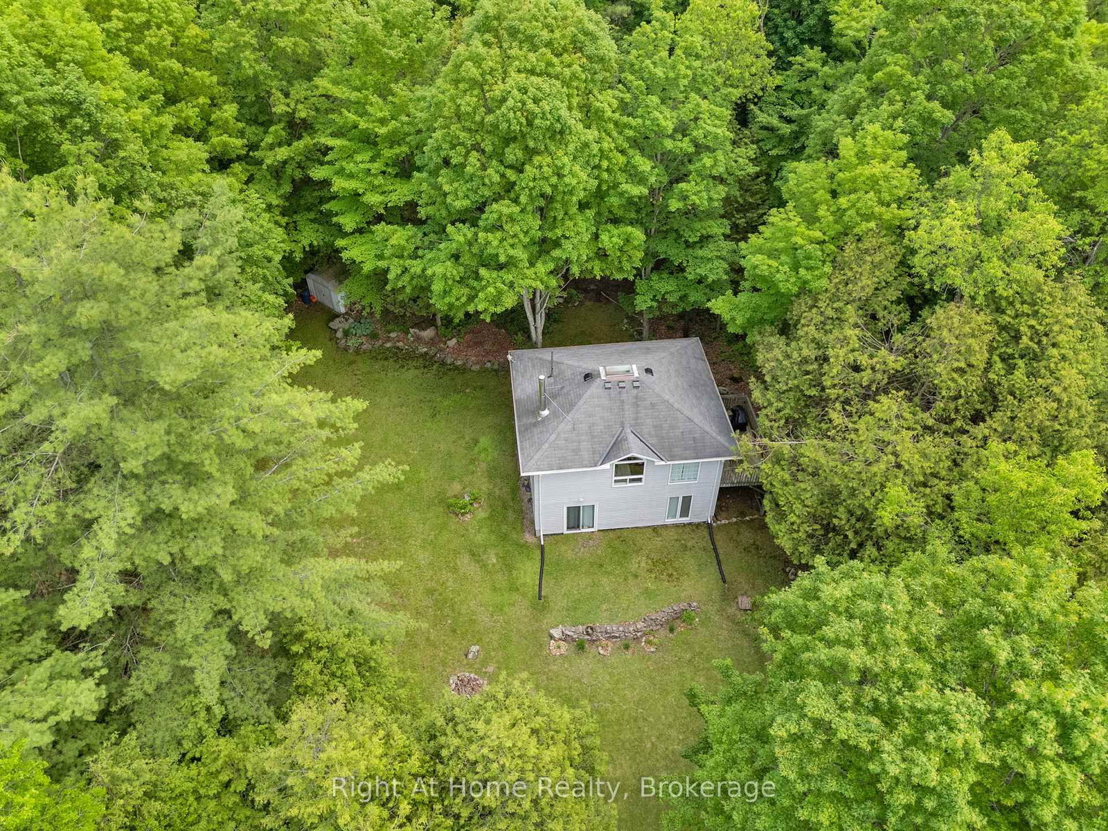 74 Talbot Road • Kawartha Lakes, ON photo 11