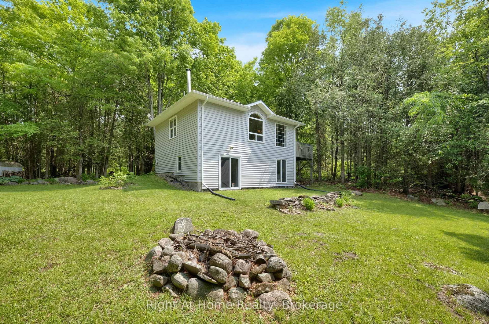 74 Talbot Road • Kawartha Lakes, ON photo 15