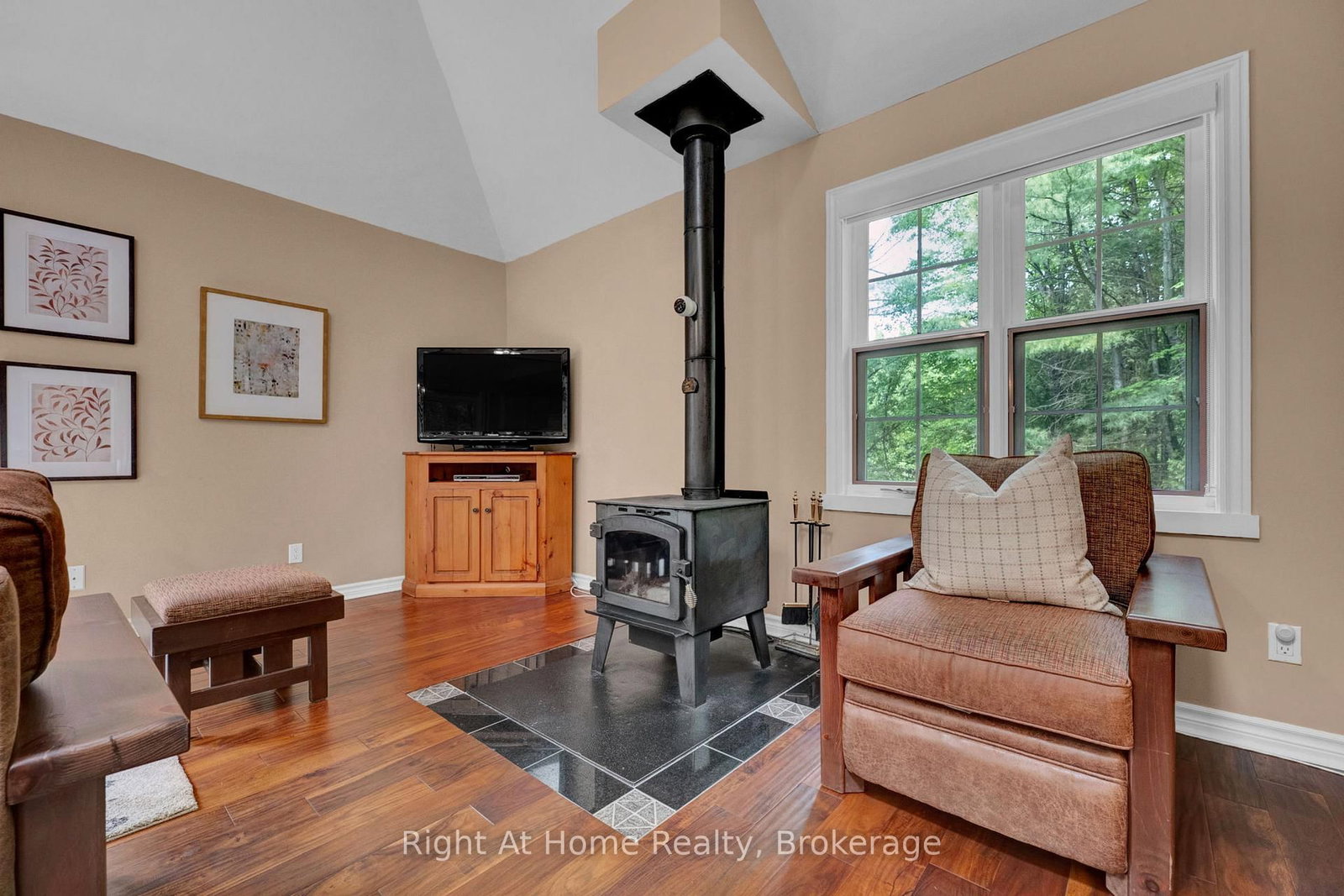 74 Talbot Road • Kawartha Lakes, ON photo 35