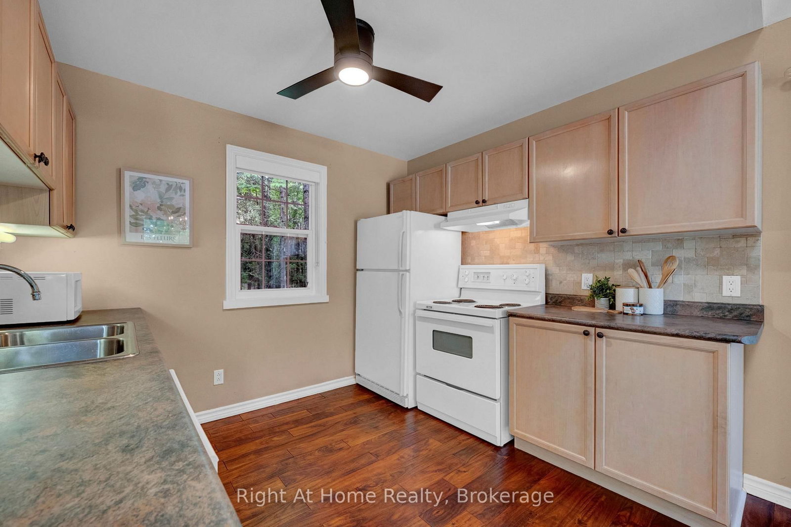 74 Talbot Road • Kawartha Lakes, ON photo 44