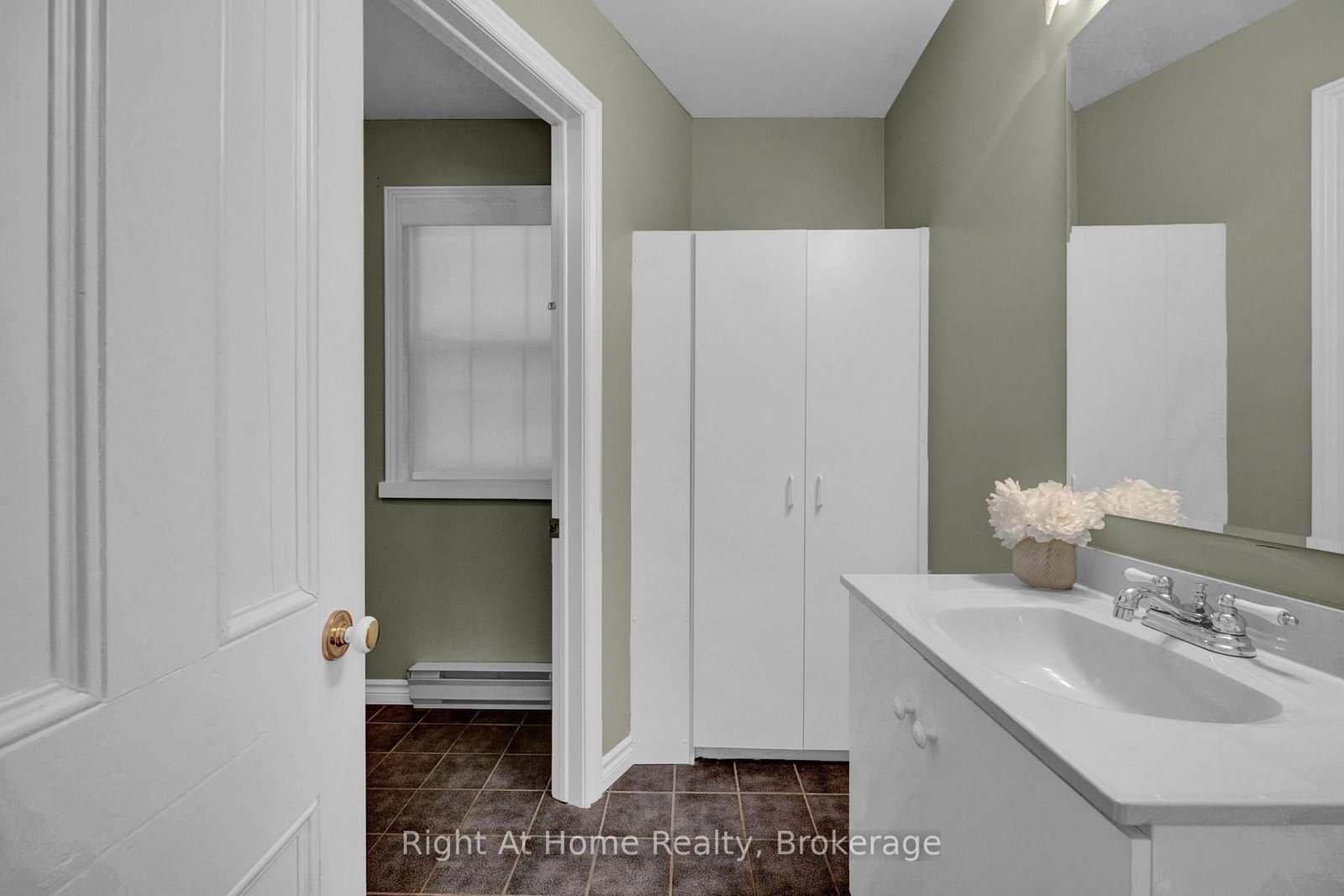 74 Talbot Road • Kawartha Lakes, ON photo 45