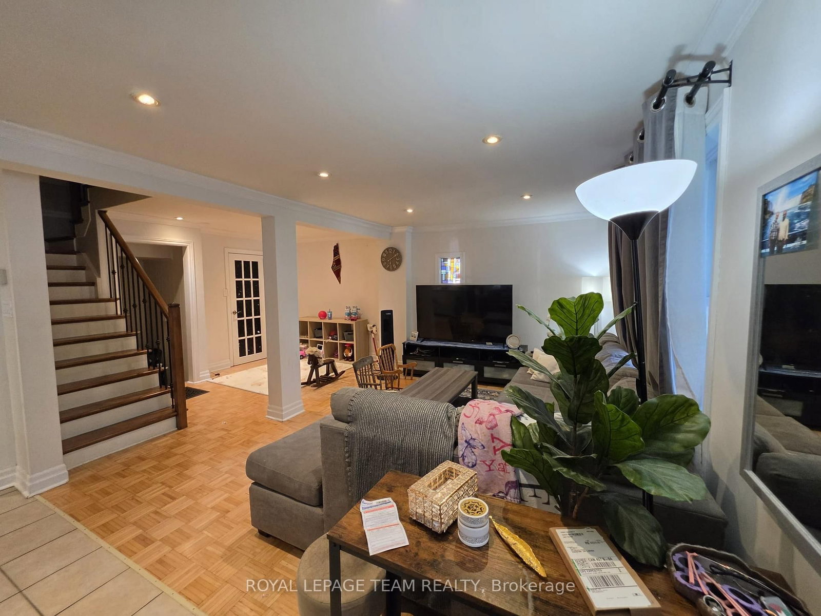 1247 Summerville Avenue • Ottawa, ON photo 10