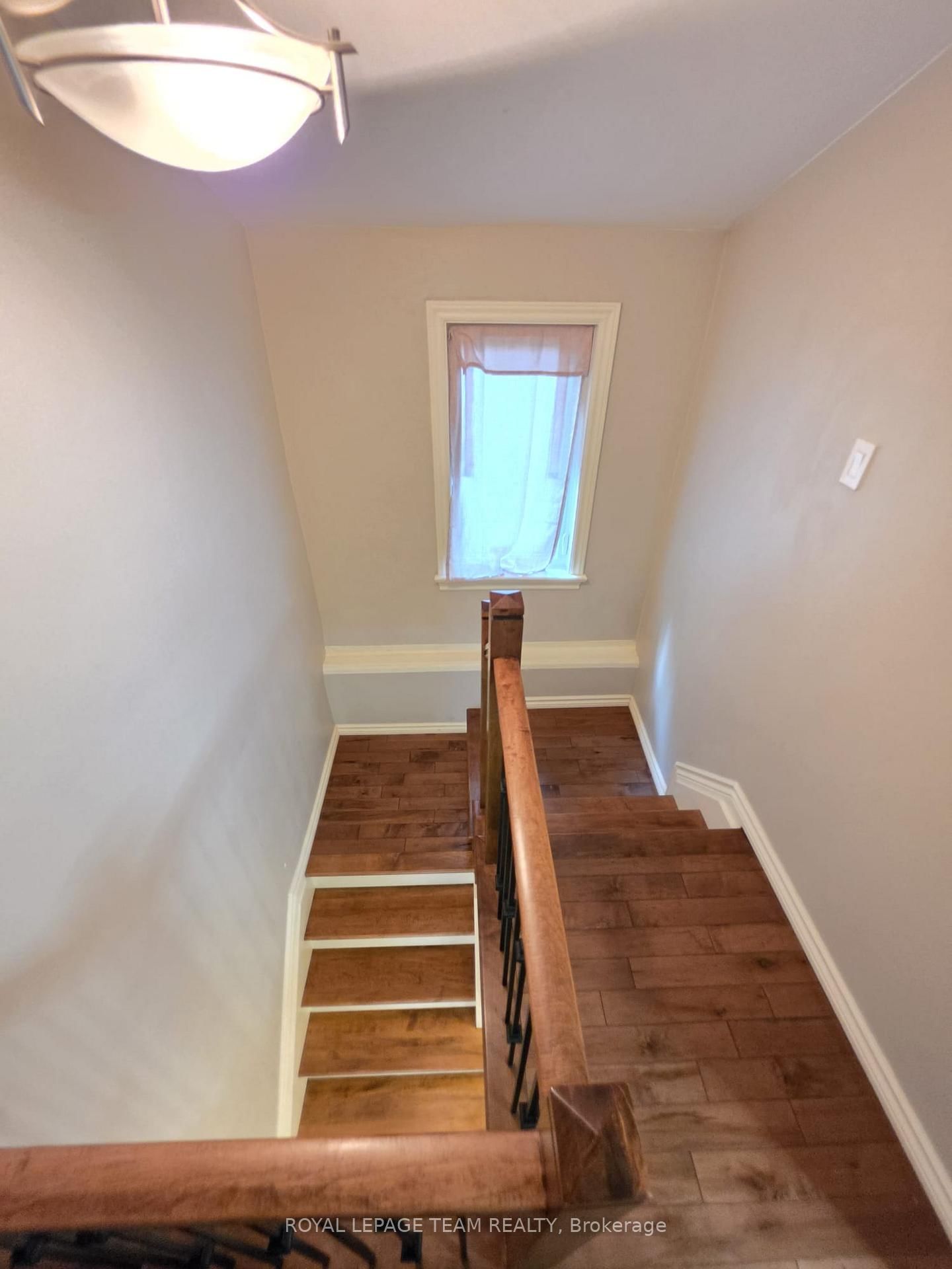 1247 Summerville Avenue • Ottawa, ON photo 15