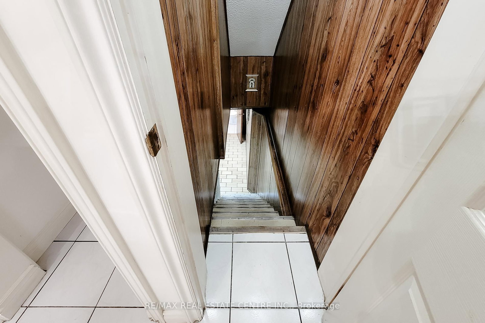 244 Hughson Street N • Hamilton, ON photo 29
