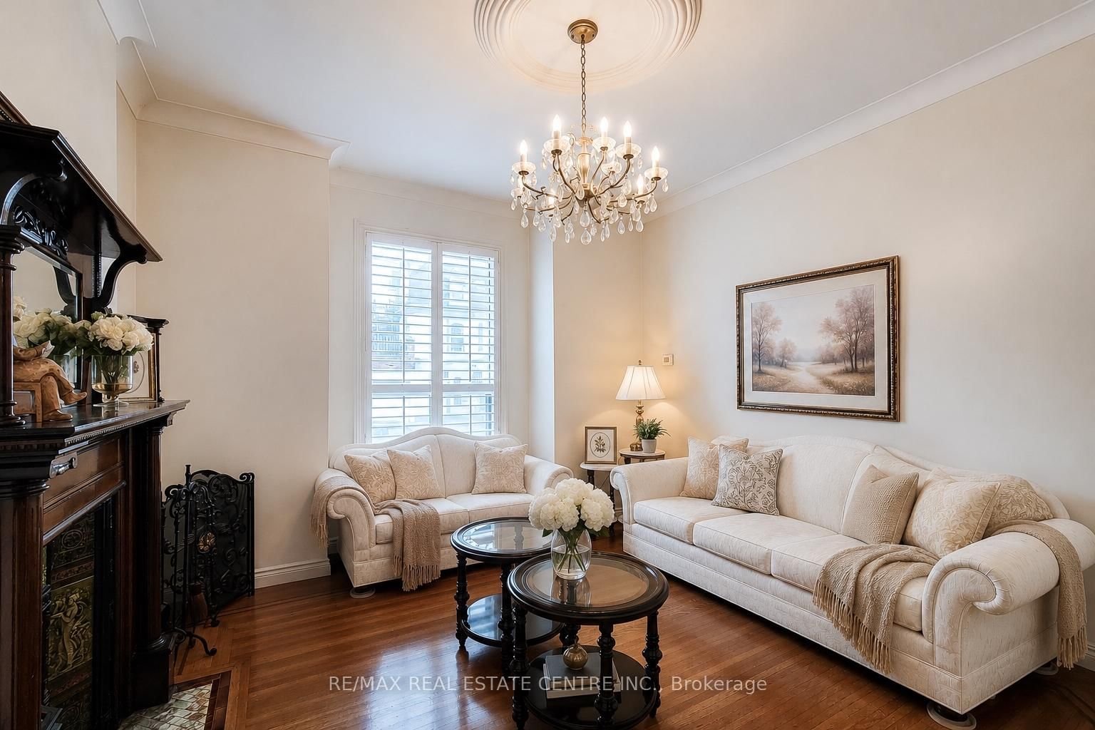244 Hughson Street N • Hamilton, ON photo 9
