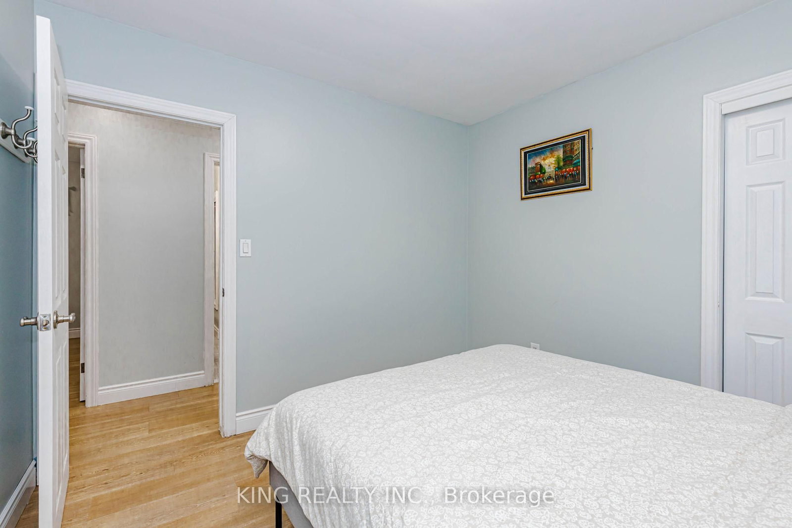 Listing Image 30