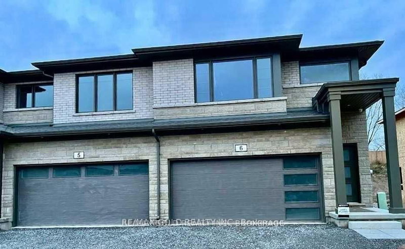 home for lease on 6-4552 Portage Road