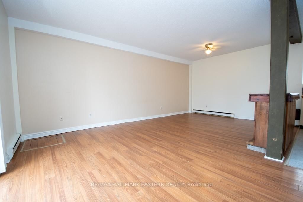 11 Argyle Street • Peterborough, ON photo 18