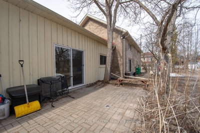 11 Argyle Street • Peterborough, ON photo 9